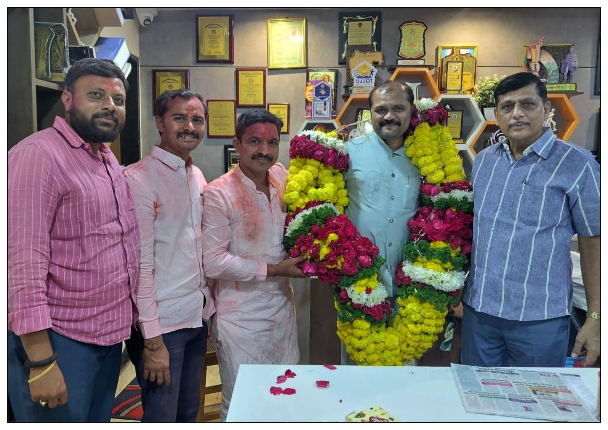 *लोकविकास महाआघाडीचे स्टार प्रचारक डॉ.राजेश इंगोले यांचे राजकिशोर मोदींकडून कौतुक*